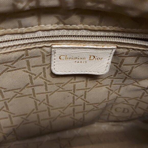 Lady Dior Qulted Black bag - Picture 7 of 9